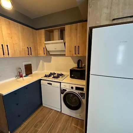 Lara's Apartman *